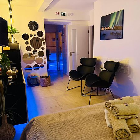 Sauna Studio Near Centre/Airport Prague Exterior photo